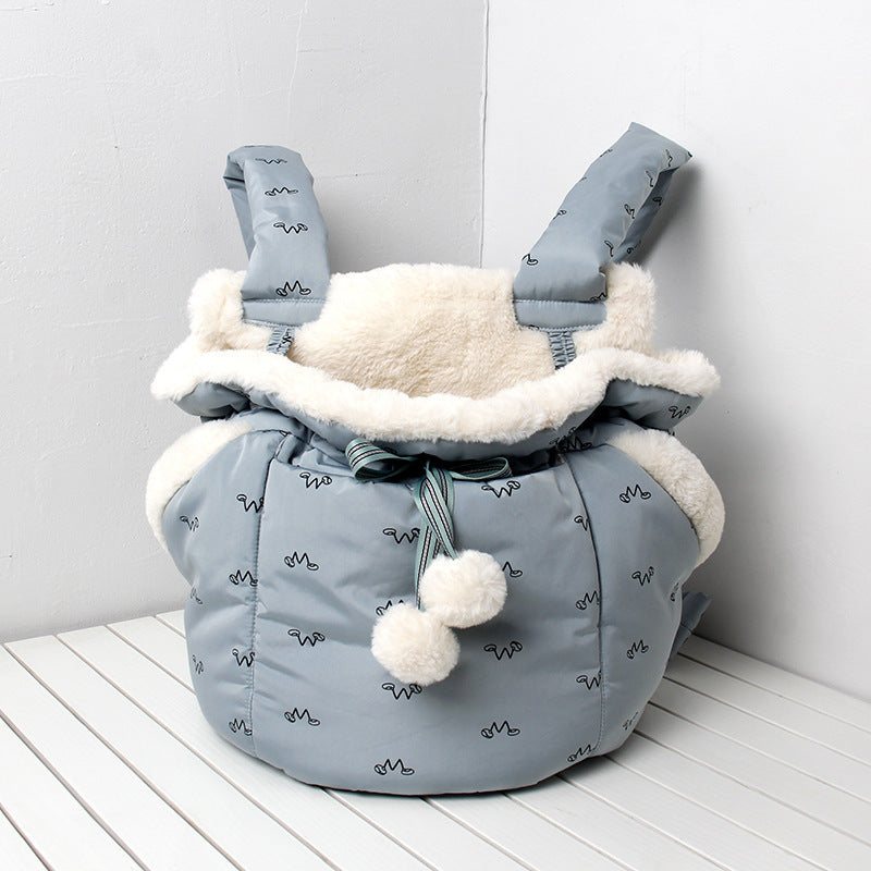 Winter Pet Carrier Backpack – Cozy Travel Companion for Cats & Small Dogs!